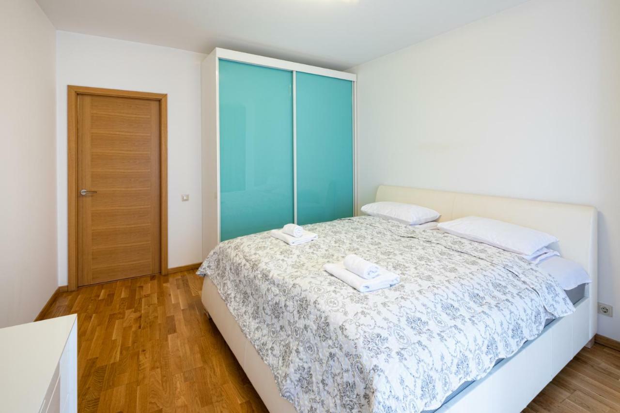 Old Riga Two Bedroom Apartment At Galleria Exteriör bild