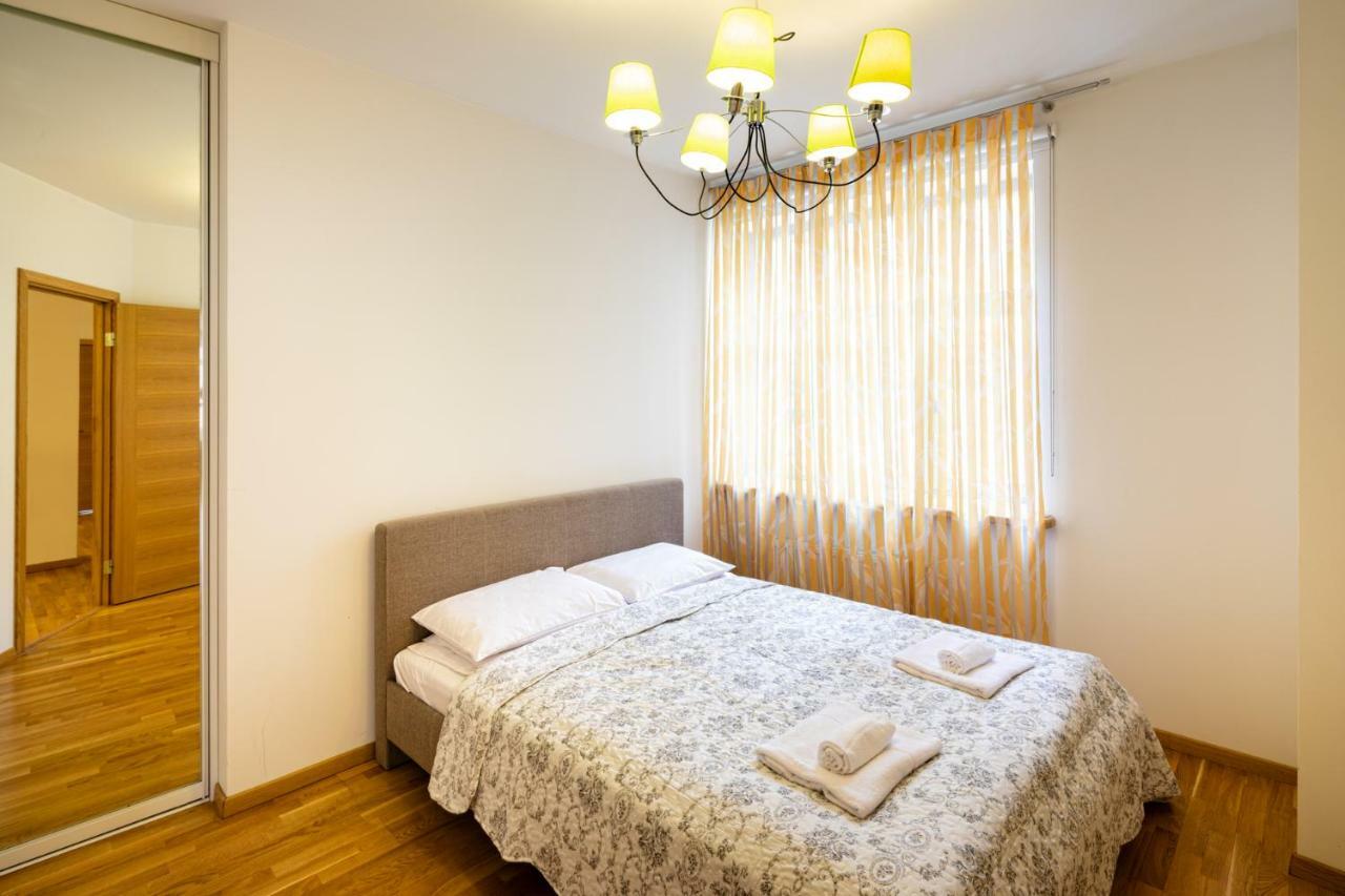 Old Riga Two Bedroom Apartment At Galleria Exteriör bild